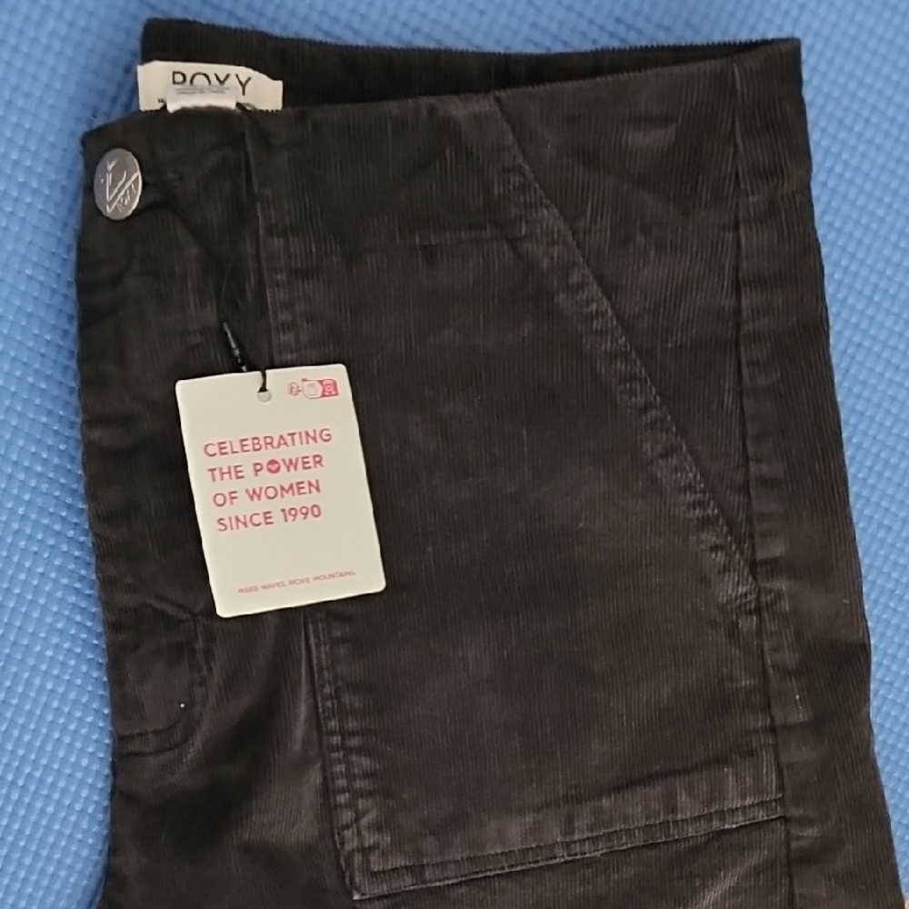 Roxy Black High Waist Corduroy Shorts - Picture 4 of 4